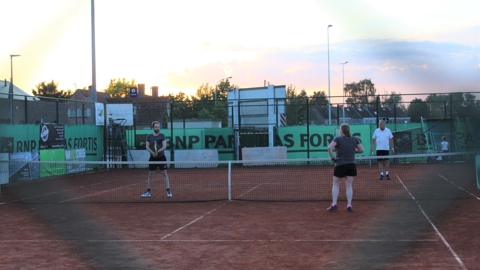 TCZ'ers Meet Start To Tennissers 2019 W (18)