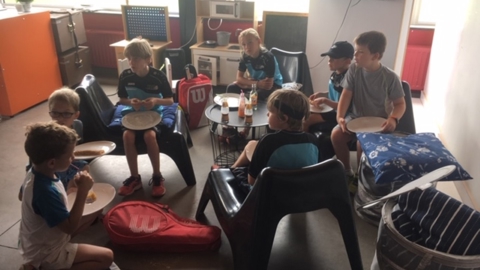 Eindeschooltornooi 2019 W (02)