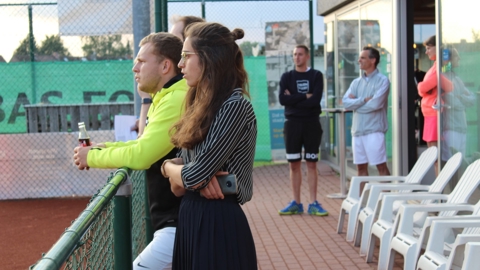 TCZ'ers Meet Start To Tennissers 2019 W (04)